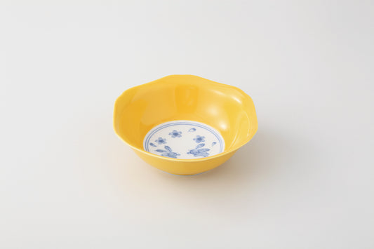 黄釉花うさぎ　小鉢