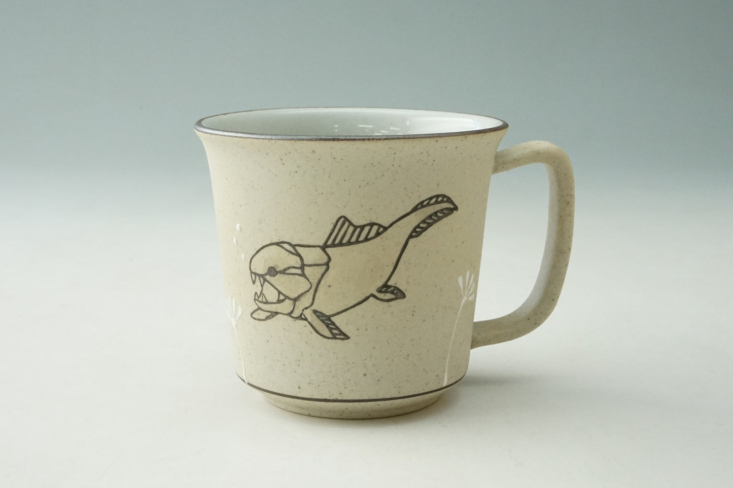古代魚　マグカップ
